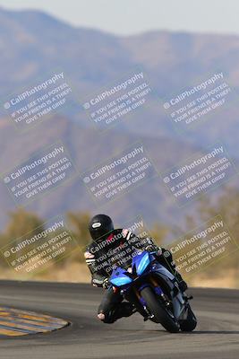 media/Dec-17-2022-SoCal Trackdays (Sat) [[224abd9271]]/Turn 7 Set 2 (1140am)/